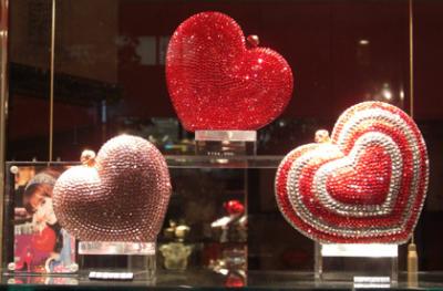 北青山三丁目のショップウインドウ(From Tokyo Aoyama Shop window)より 北青山三丁目のショップウインドウ(From Tokyo Aoyama Shop window)より
