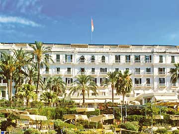 ROYAL Hotel・ホテル(JUNIOR SUITE)イタリア共和国(Italy)・San Remo・サンレモ市 ROYAL Hotel・ホテル(JUNIOR SUITE)イタリア共和国(Italy)・San Remo・サンレモ市