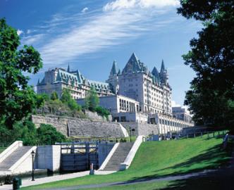 CHATEAU LAURIER HOTELホテル CHATEAU LAURIER HOTELホテル
