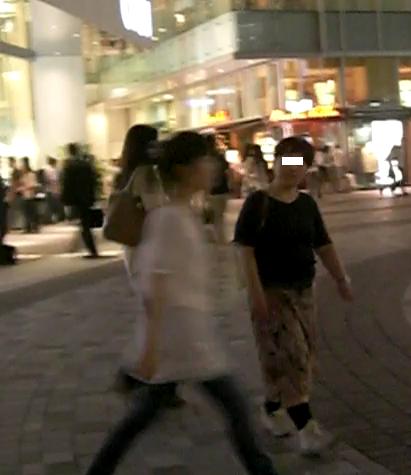 OLの敵、勧誘風景 東京都内・都心にて OLの敵、勧誘風景 東京都内・都心にて