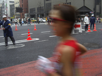 第30回東京国際女子マラソン(最終回)第4位渋井陽子(三井住友海上所属) 第30回東京国際女子マラソン(最終回)第4位渋井陽子(三井住友海上所属)